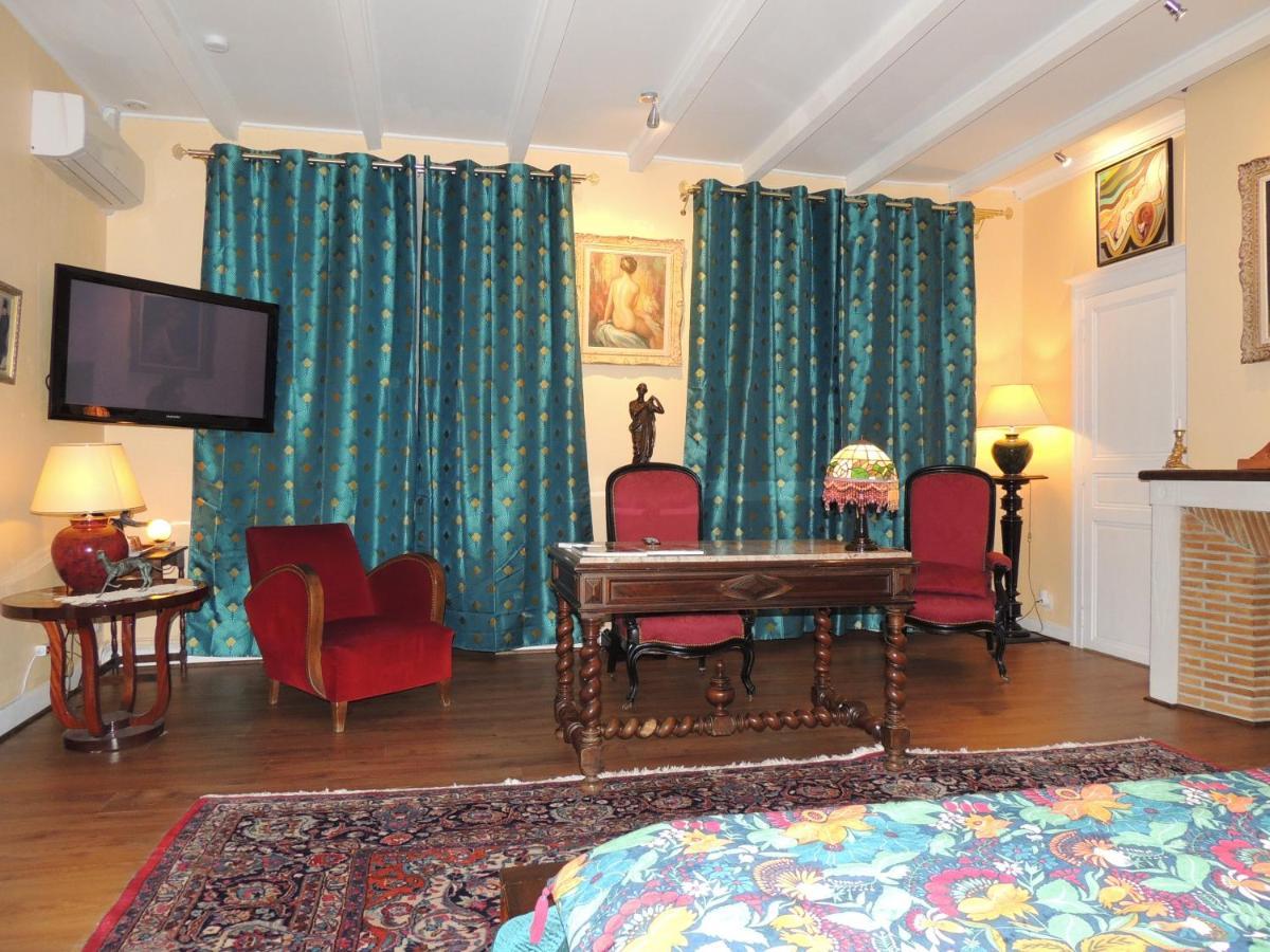 Le Jardin Des Cygnes Bed & Breakfast Pineuilh Dış mekan fotoğraf